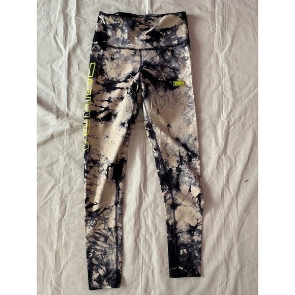 Zumba Wear Womens Leggings Sz M Black/Beige Tie Dye High Waist Ankle Length Neon - Picture 1 of 14